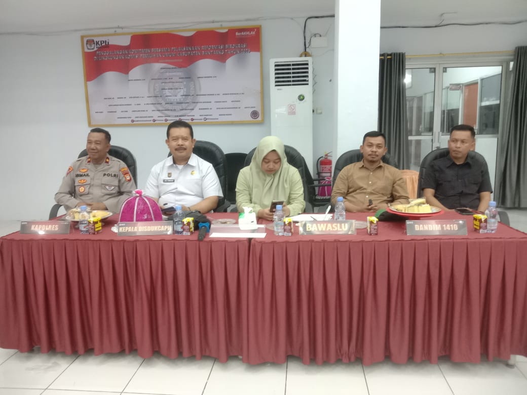 Rapat pleno terbuka pemutahiran data pemilih berkelanjutan PDPB