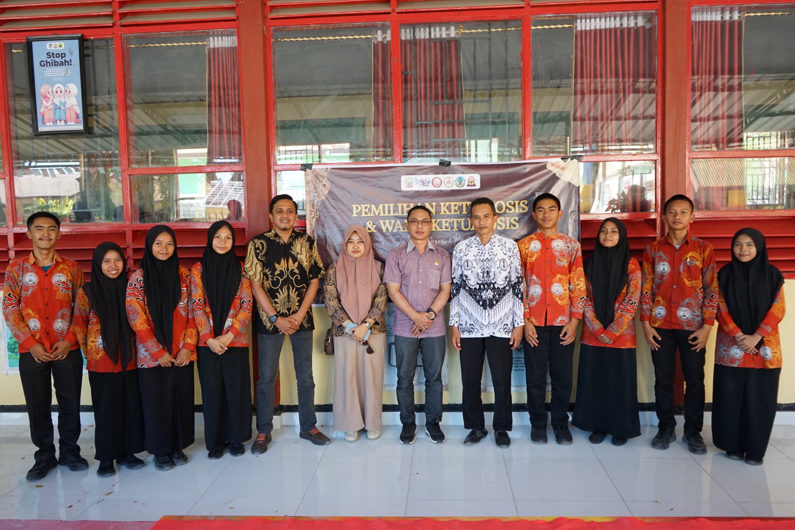 KPU Kabupaten Bantaeng Hadiri Debat Pasangan Calon Ketua dan Wakil Ketua Osis